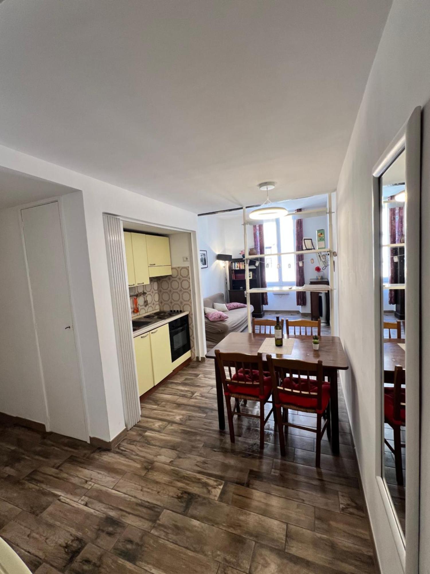 Lägenhet Dolce Casa In San Pietro